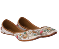 Meadow Charm Traditional Jutti